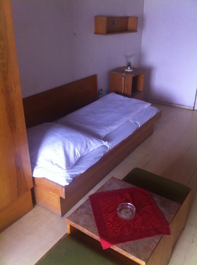 Hotel Belohlavek Holoubkov Bagian luar foto